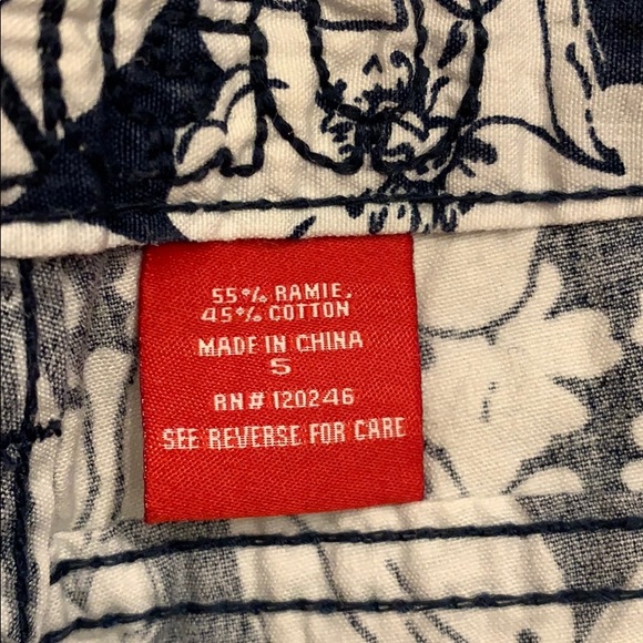 Blue and white Shorts - Picture 4 of 6